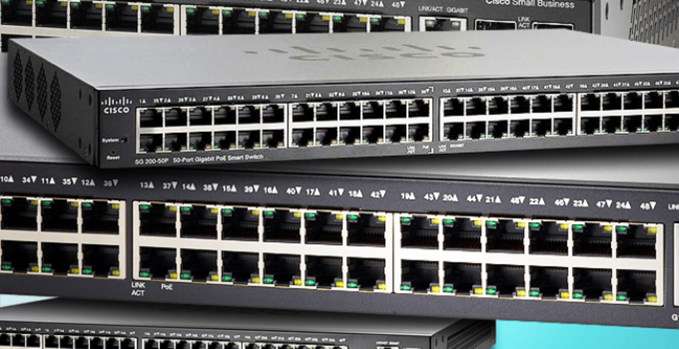 Свитч после свитча. Коммутатор Cisco 3400ьу. Коммутатор Cisco 1600m. Коммутатор Cisco sg200-26fp-eu. Свитч Циско.