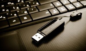 Cara Mengunci Flashdisk dengan Password