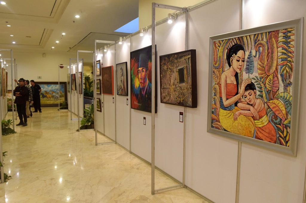 Pengertian Pameran: Fungsi, Tujuan, Jenis & Contohnya [LENGKAP]