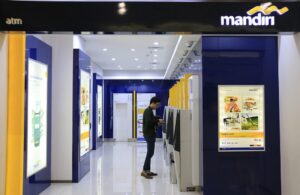 Cara Ambil Uang di ATM Mandiri