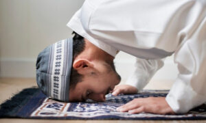 Rukun Shalat Beserta Bacaan