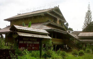 Rumah Adat Sulawesi Tenggara