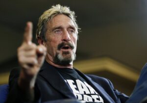 John McAfee terkena kasus penggelapan pajak