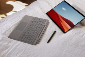 Microsoft Surface Pro X ARM Based Prosesor