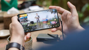 Pemain Game Mobile Lebih Banyak Hamburkan Uang Ketimbang Pemain Game PC dan Konsol