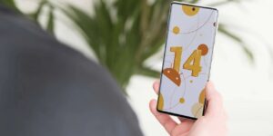 Google Rilis Perdana Android 14 Beta 1 di Pixel Phone Series