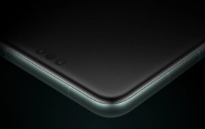 Huawei Mate 60 Pro Debutkan Flagship dengan 3 Punch Holes