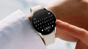 Google Messages Bisa Kirim Voice Note di Wear OS!